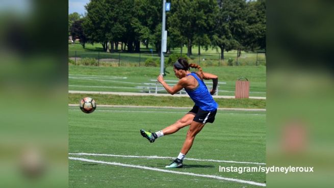 go to Noch überschaubar: Das verdienen die Fußballerinnen